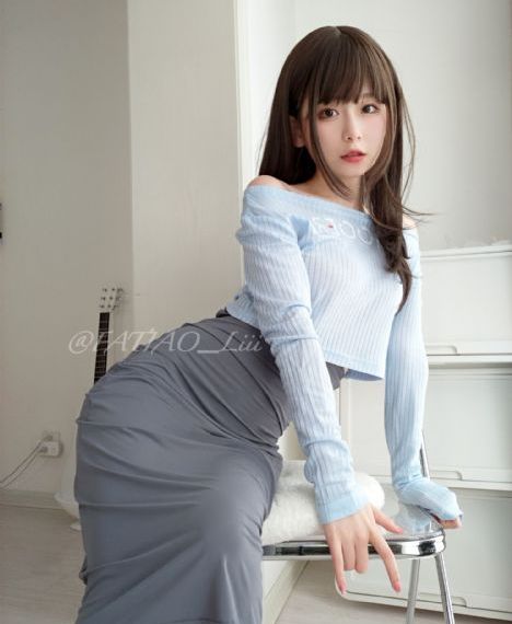三个美味的大学生2_BD英语手机在线观看