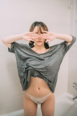 杨玉环的三2000港版电视剧_中英字幕1080