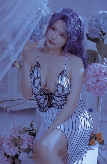 年轻的老师韩国_BD在线观看完整版