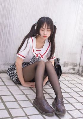 方子传未删减咬奶图_DVD免费全集观看